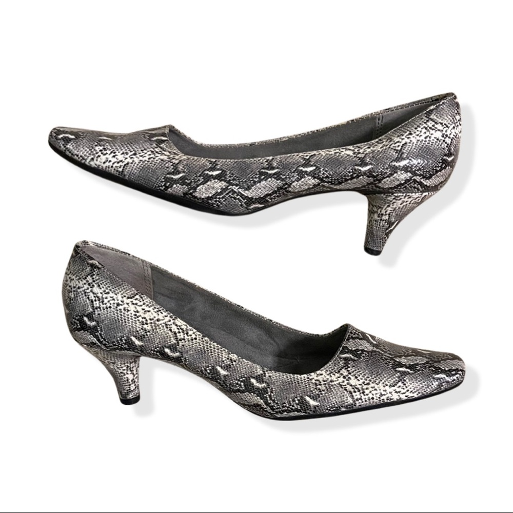 Faux Snake Skin Areosoles Kitten Heels
